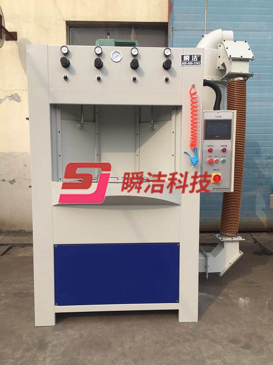 汽車輪轂轉(zhuǎn)盤(pán)式噴砂機(jī)